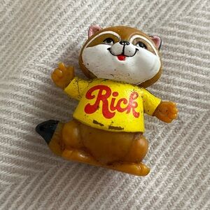 Shirt Tales Vintage 1980 Rick Racoon 2” LJN Toy Figurine PVC Figure HGI Yellow